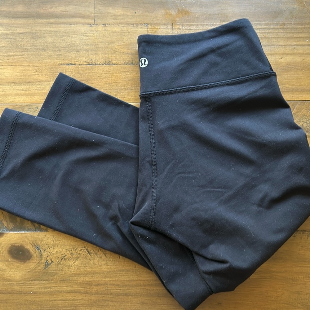 Lululemon Align High Rise Crop 21”